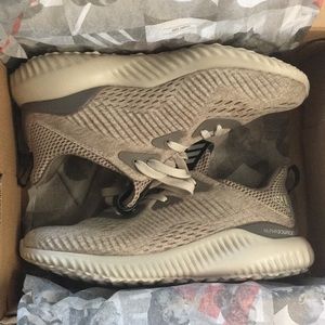 adidas alphabounce em j